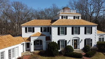 How Coastal Humidity Impacts Roof Ventilation and Indoor Comfort