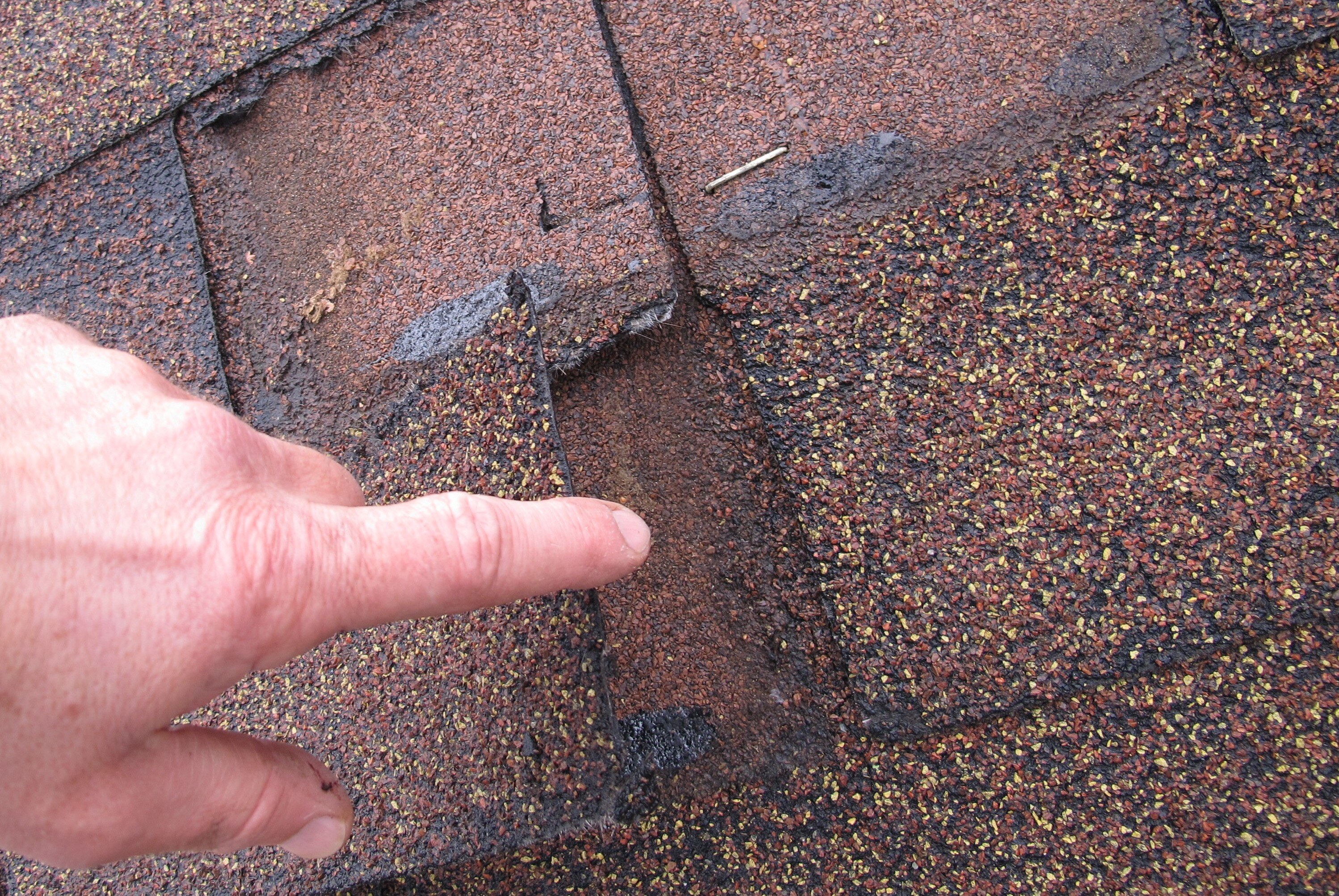 5 Signs Your Roof Needs Repair